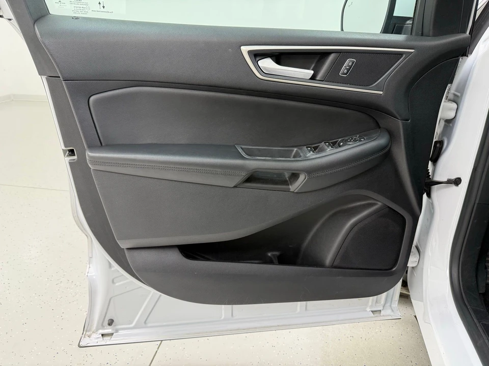 2021 Ford Edge - Image 12 of 21