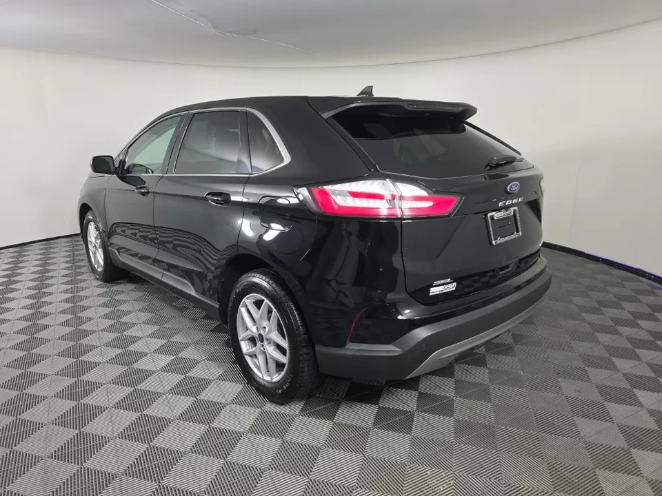 2021 Ford Edge - Image 2 of 10