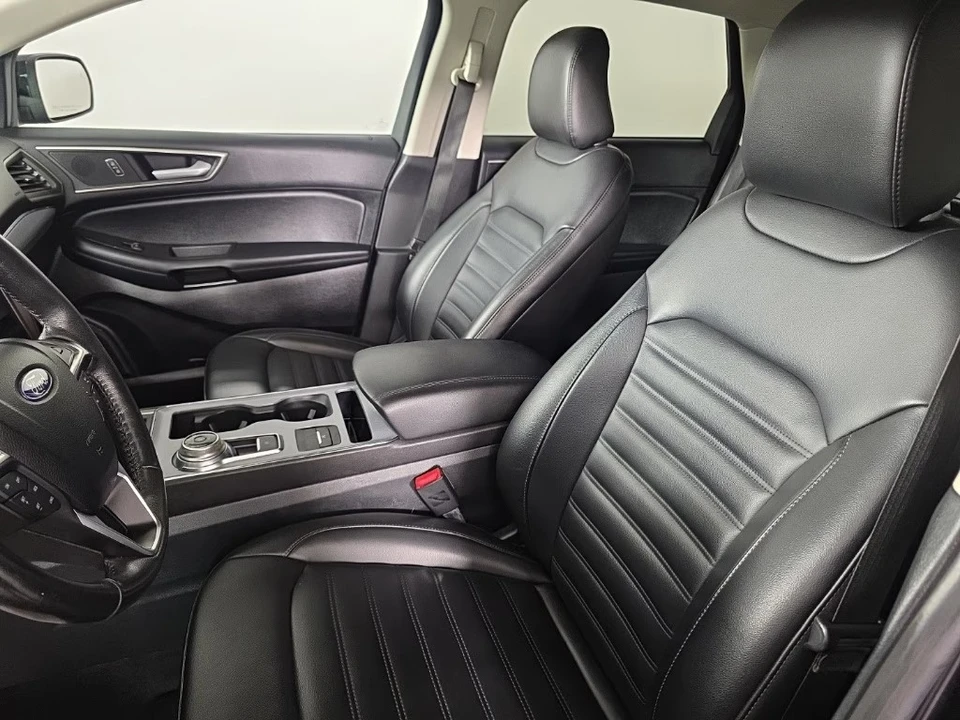 2021 Ford Edge - Image 8 of 10