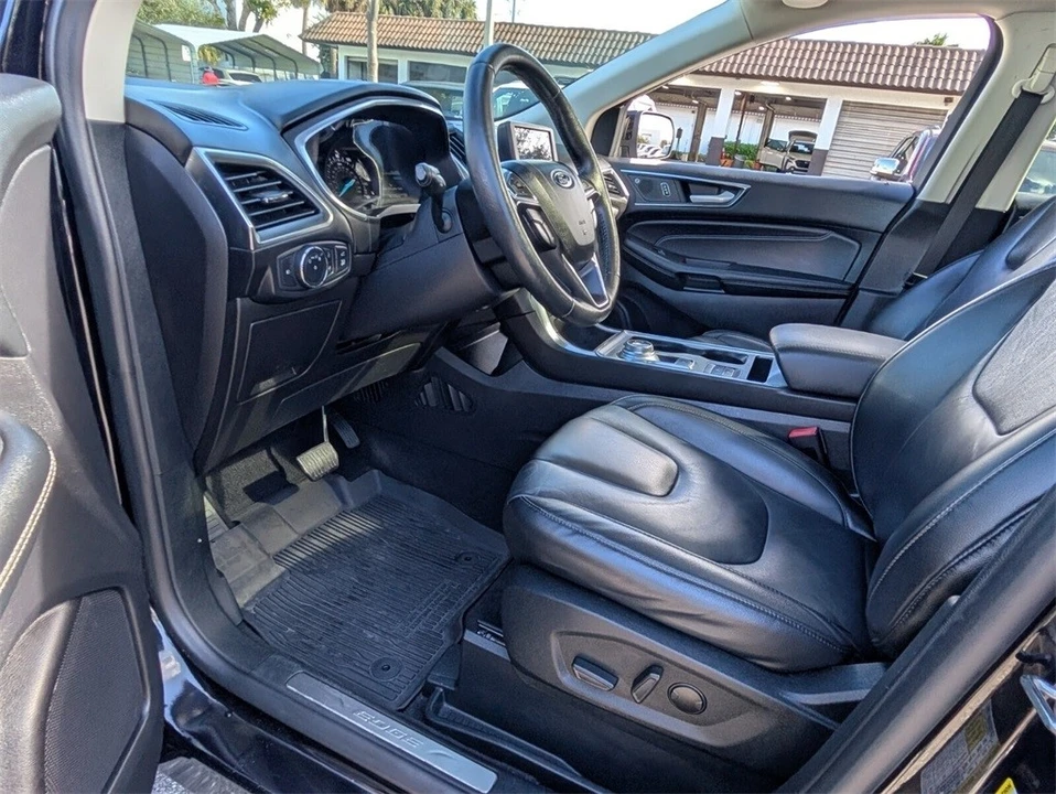 2021 Ford Edge - Image 11 of 12