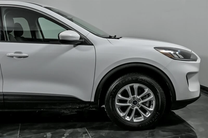 2021 Ford Escape - Image 12 of 21