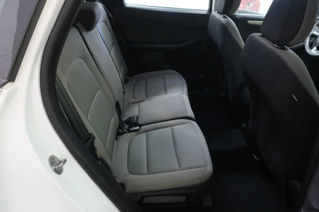 2021 Ford Escape - Image 11 of 20