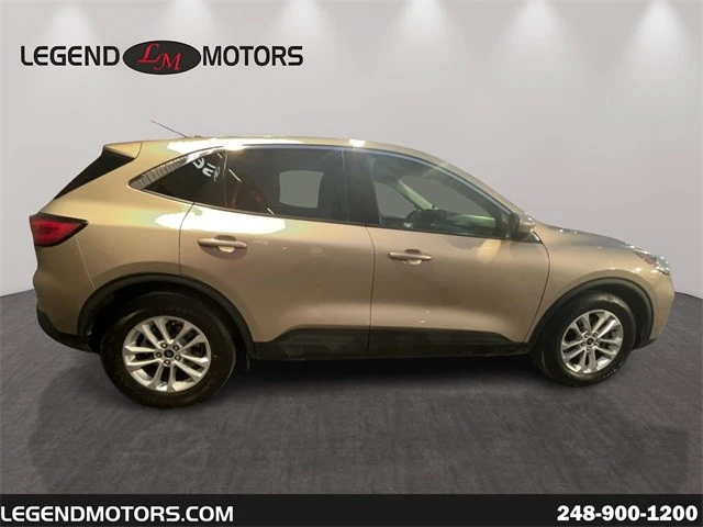 2021 Ford Escape - Image 8 of 12