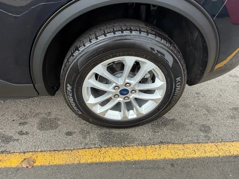 2021 Ford Escape - Image 9 of 12