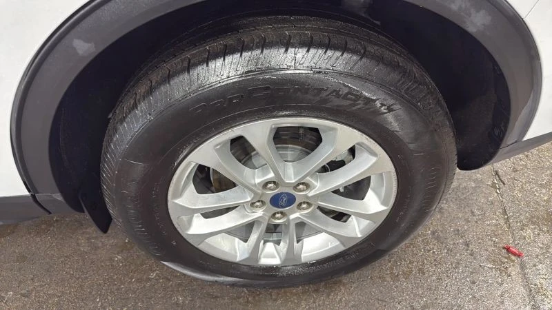 2021 Ford Escape - Image 9 of 12