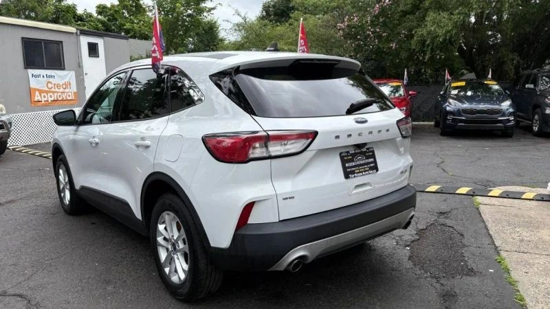 2021 Ford Escape - Image 4 of 12