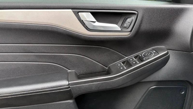 2021 Ford Escape - Image 11 of 12