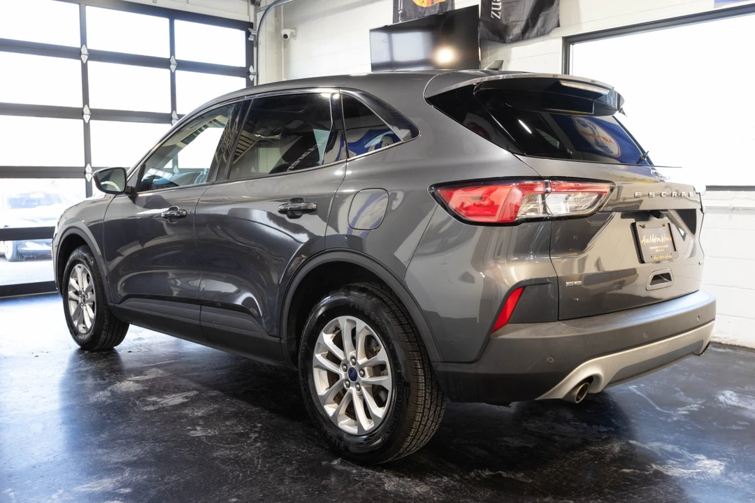 2021 Ford Escape - Image 9 of 12
