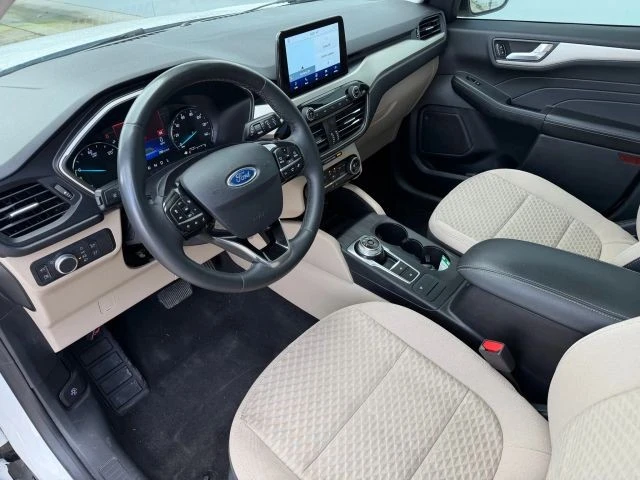 2021 Ford Escape - Image 10 of 31