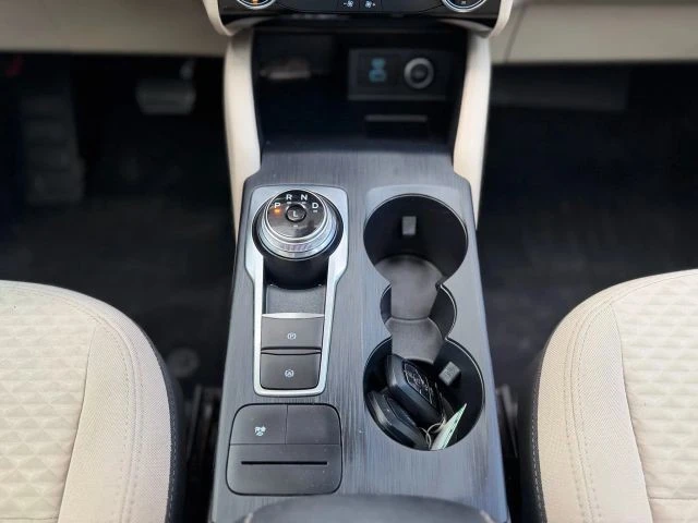 2021 Ford Escape - Image 22 of 31