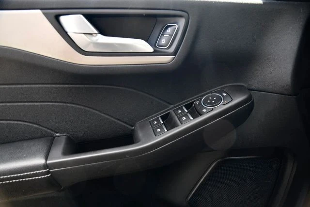 2021 Ford Escape - Image 10 of 29