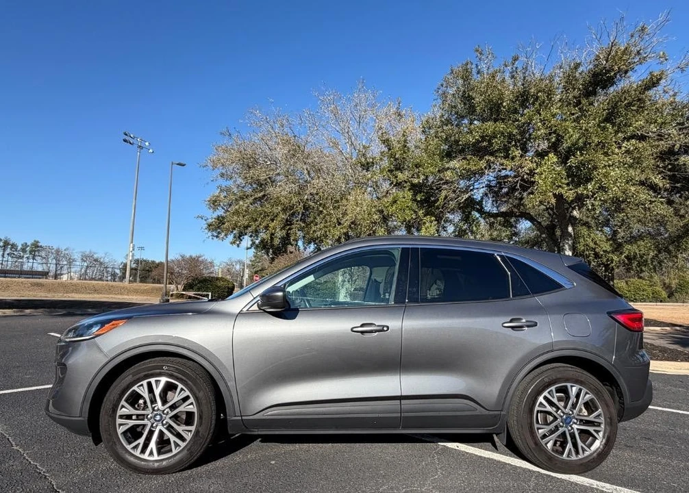 2021 Ford Escape - Image 2 of 21
