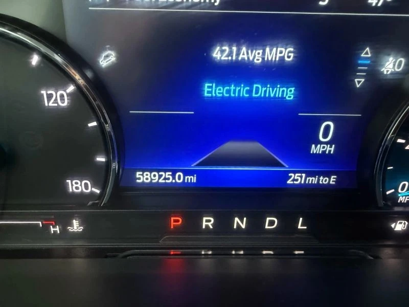 2021 Ford Escape - Image 11 of 12