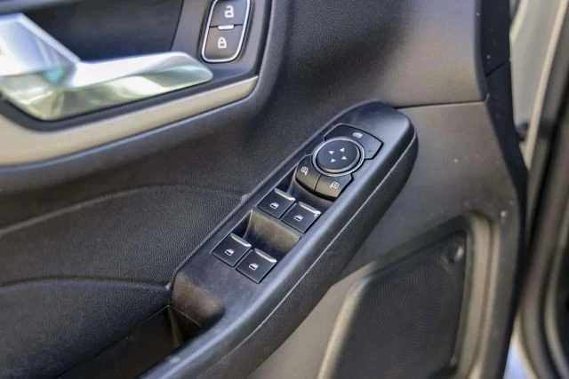 2021 Ford Escape - Image 15 of 21