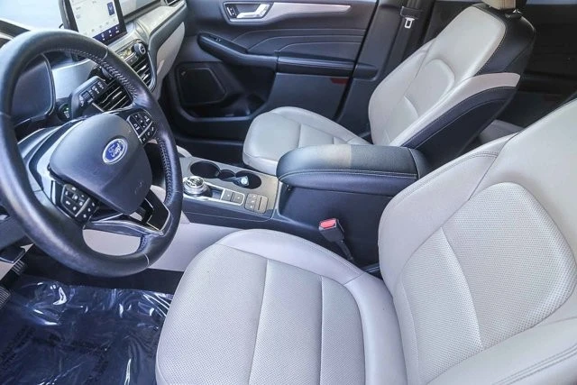 2021 Ford Escape - Image 16 of 21