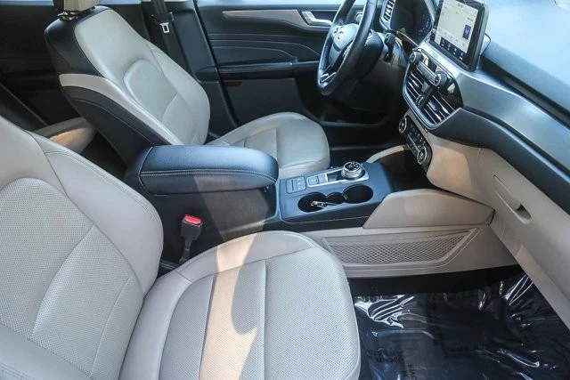 2021 Ford Escape - Image 14 of 21