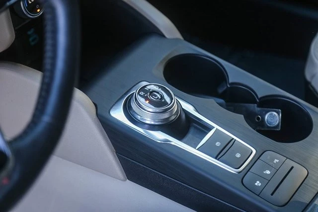 2021 Ford Escape - Image 17 of 21
