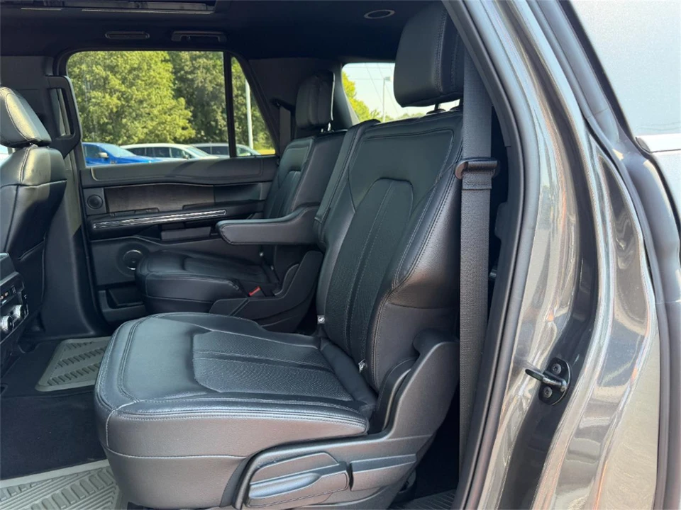 2021 Ford Expedition 4th Gen - Image 23 of 31