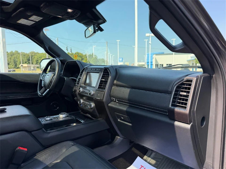 2021 Ford Expedition 4th Gen - Image 21 of 31