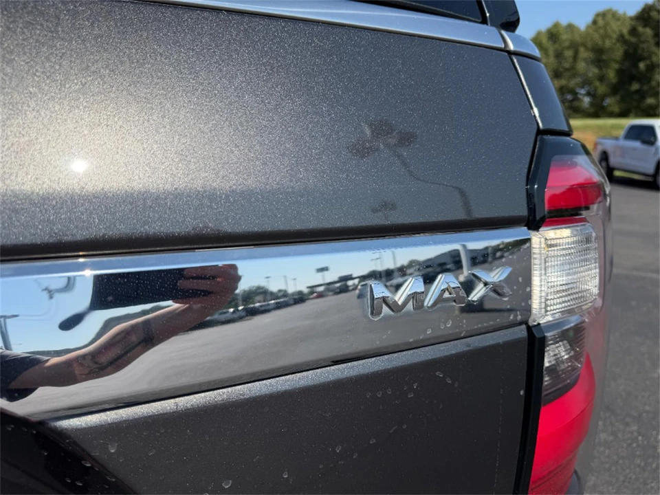 2021 Ford Expedition 4th Gen - Image 12 of 31