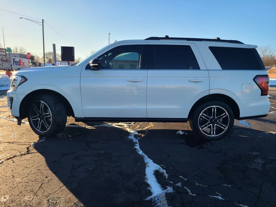 2021 Ford Expedition 4th Gen - Image 2 of 12