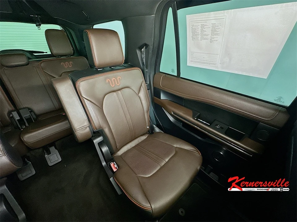 2021 Ford Expedition 4th Gen - Image 14 of 21