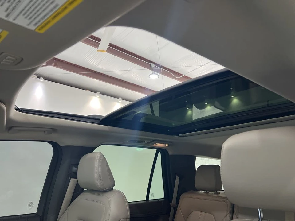 2021 Ford Expedition 4th Gen - Image 20 of 31