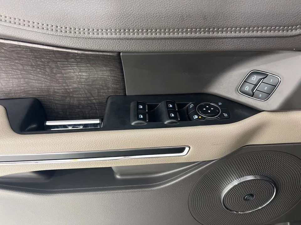 2021 Ford Expedition 4th Gen - Image 24 of 31
