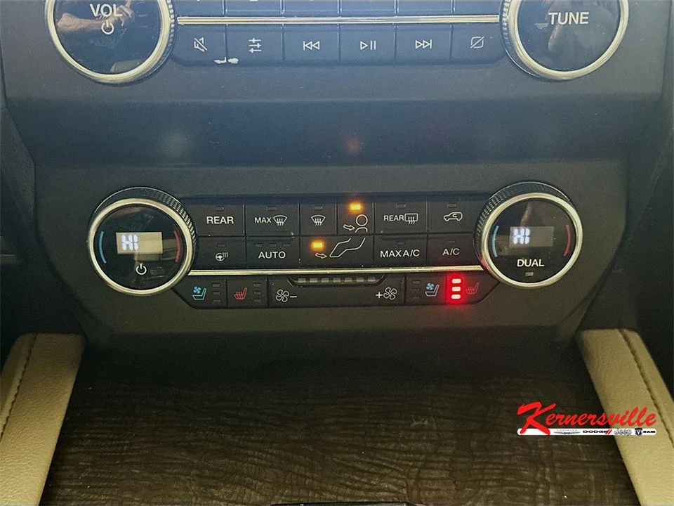 2021 Ford Expedition 4th Gen - Image 18 of 21
