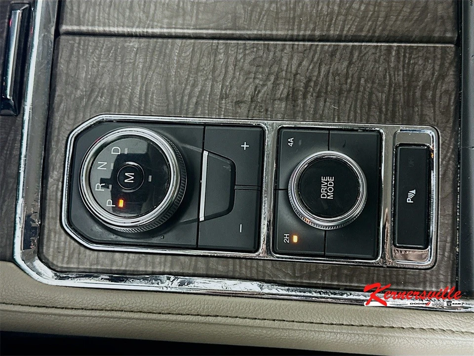 2021 Ford Expedition 4th Gen - Image 16 of 21
