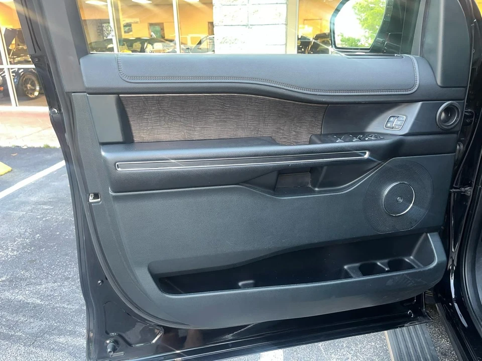 2021 Ford Expedition 4th Gen - Image 12 of 21