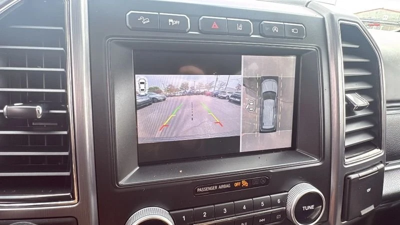 2021 Ford Expedition 4th Gen - Image 16 of 20