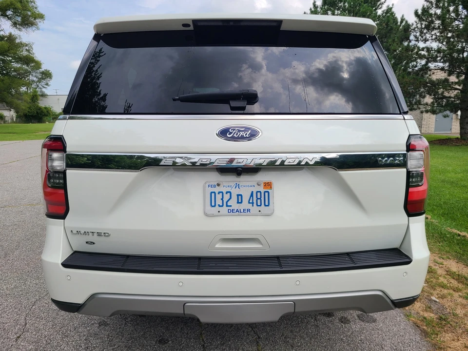 2021 Ford Expedition 4th Gen - Image 4 of 21