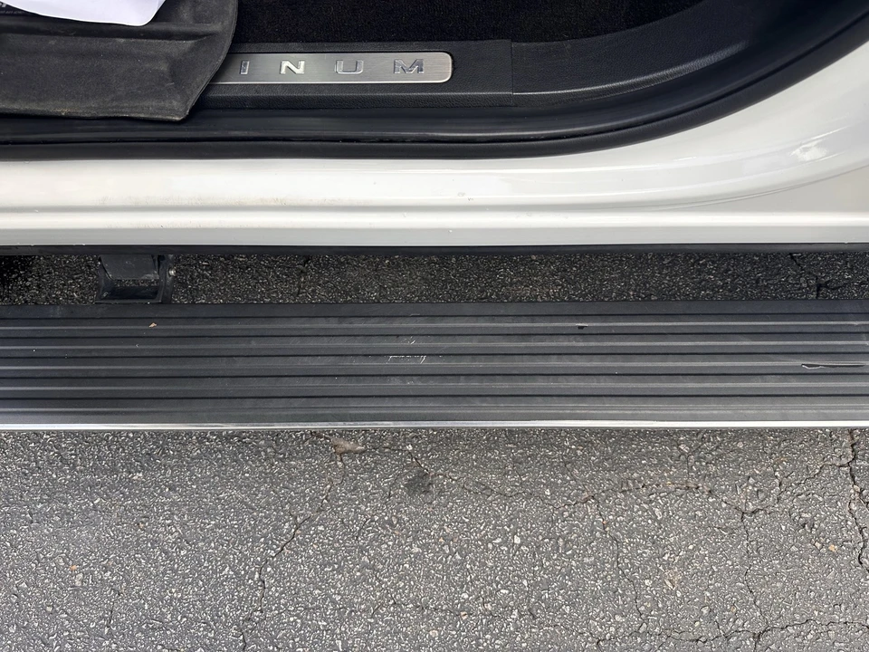 2021 Ford Expedition 4th Gen - Image 11 of 31