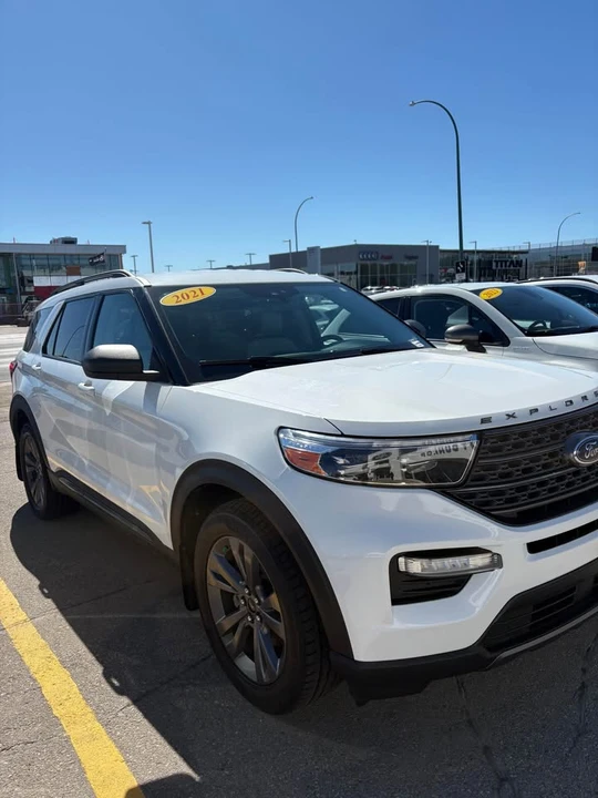 2021 Ford Explorer 6th Gen - Image 2 of 9