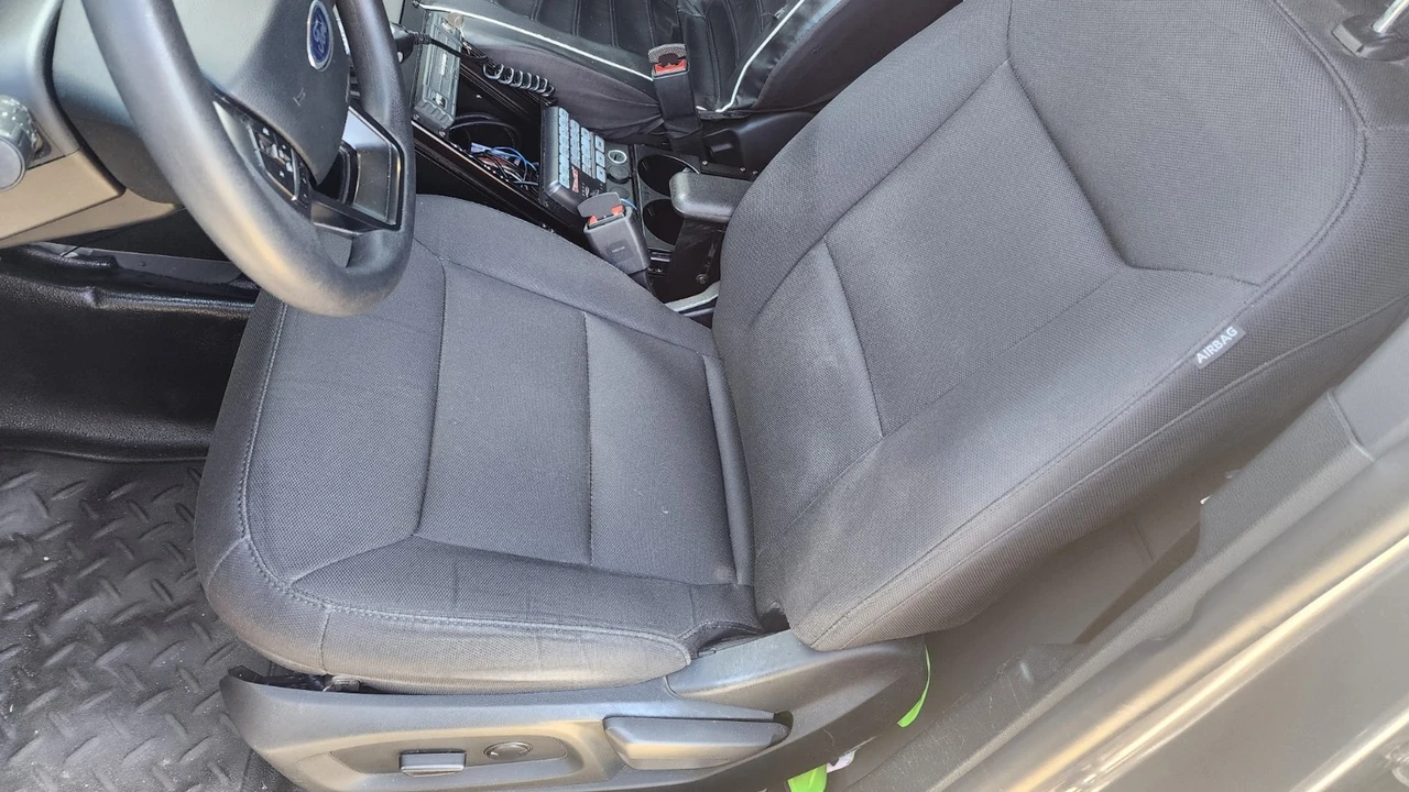 2021 Ford Explorer 6th Gen - Image 9 of 13