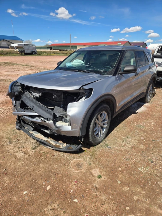 2021 Ford Explorer 6th Gen - Image 2 of 11