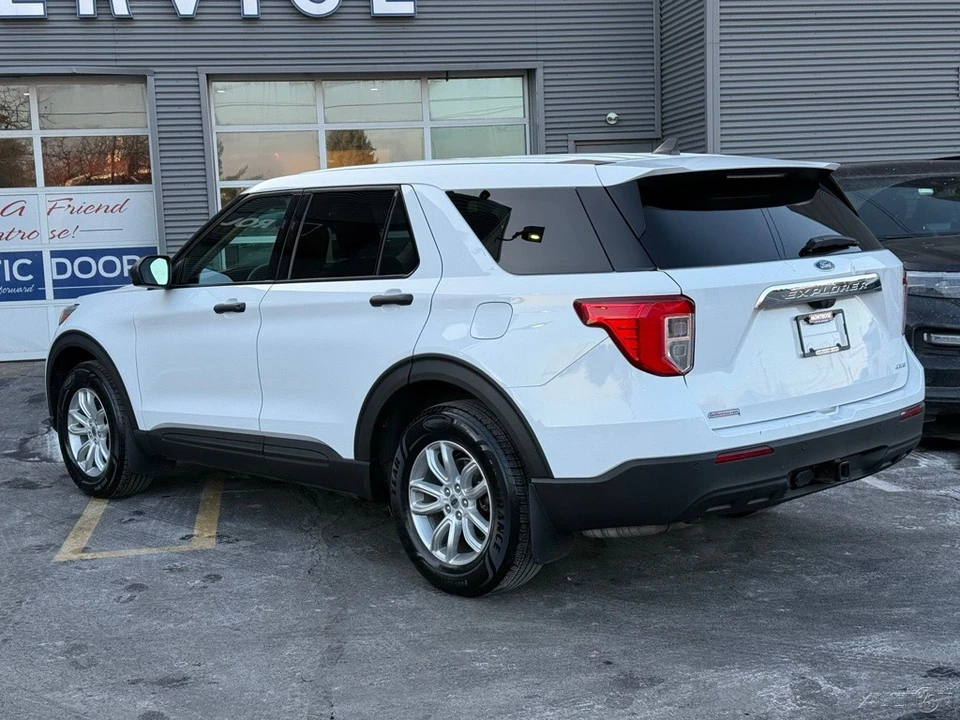 2021 Ford Explorer 6th Gen - Image 5 of 12