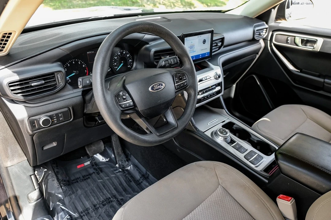 2021 Ford Explorer 6th Gen - Image 4 of 21
