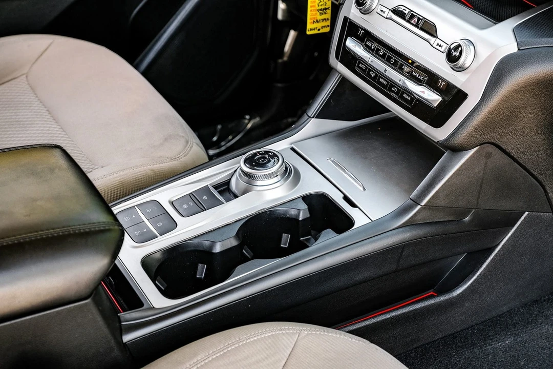 2021 Ford Explorer 6th Gen - Image 21 of 21
