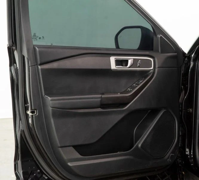 2021 Ford Explorer 6th Gen - Image 5 of 12