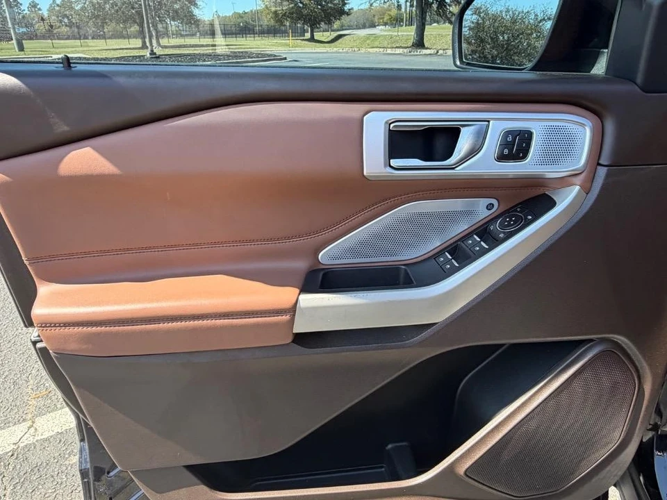 2021 Ford Explorer 6th Gen - Image 5 of 21