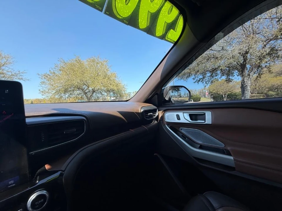 2021 Ford Explorer 6th Gen - Image 18 of 21