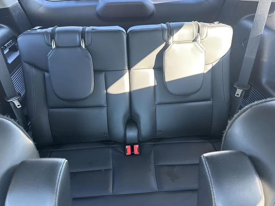 2021 Ford Explorer 6th Gen - Image 14 of 21