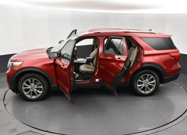 2021 Ford Explorer 6th Gen - Image 7 of 12