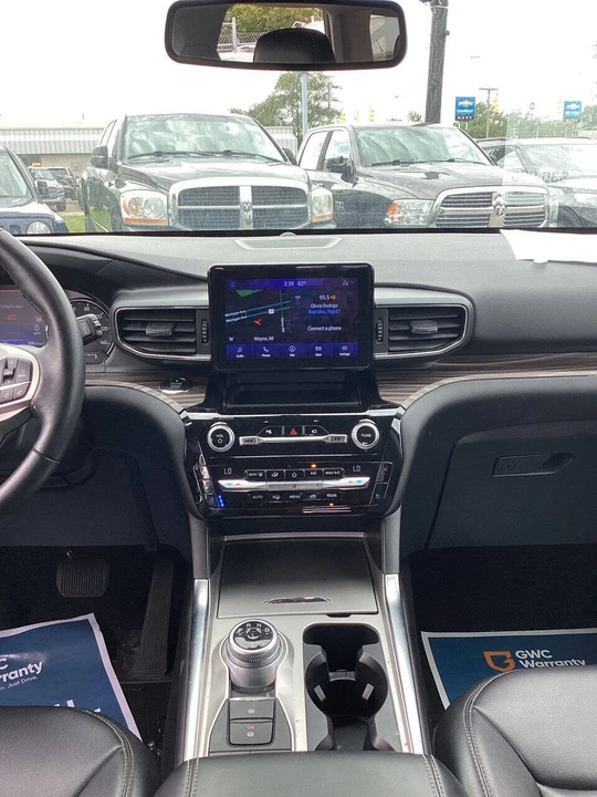 2021 Ford Explorer 6th Gen - Image 18 of 21