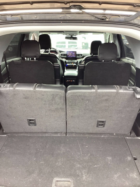 2021 Ford Explorer 6th Gen - Image 15 of 21