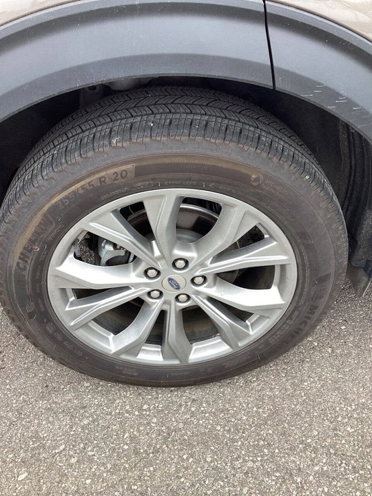 2021 Ford Explorer 6th Gen - Image 10 of 21