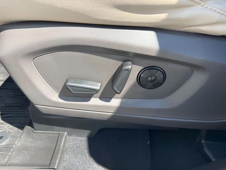 2021 Ford Explorer 6th Gen - Image 10 of 21