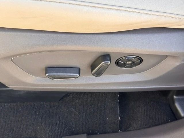 2021 Ford Explorer 6th Gen - Image 19 of 21